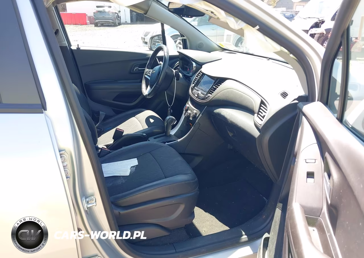 2022 Chevrolet Trax Awd Lt VIN:KL7CJPSM5NB558390 - 5