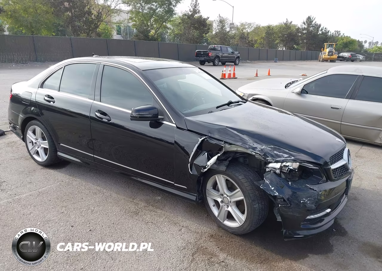2011 Mercedes-Benz C 300 Sport