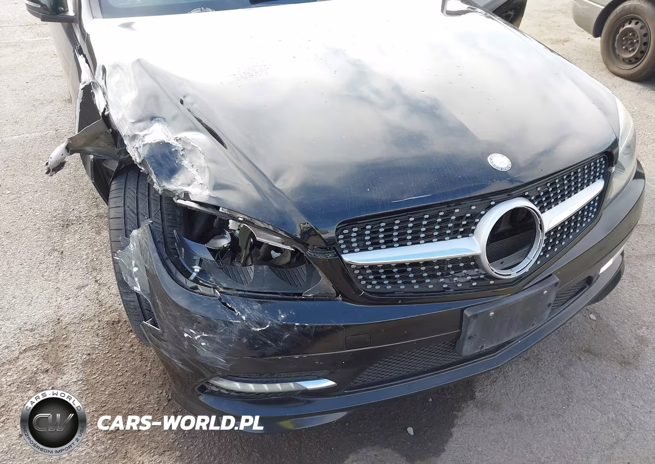 2011 Mercedes-Benz C 300 Sport VIN:WDDGF5EB0BF630465 - 6
