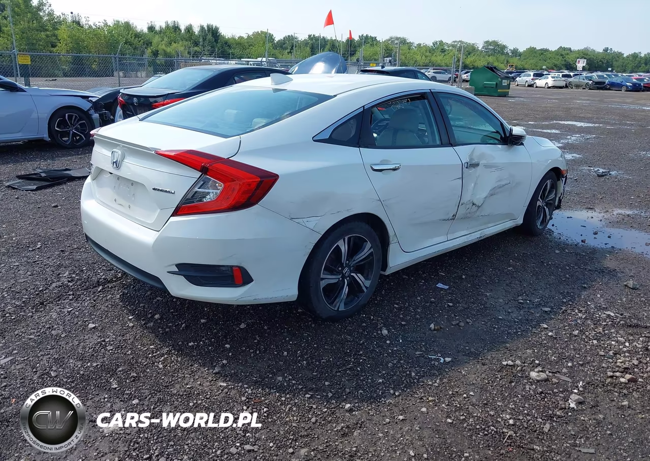 2017 Honda Civic Touring VIN:2HGFC1F96HH639182 - 4