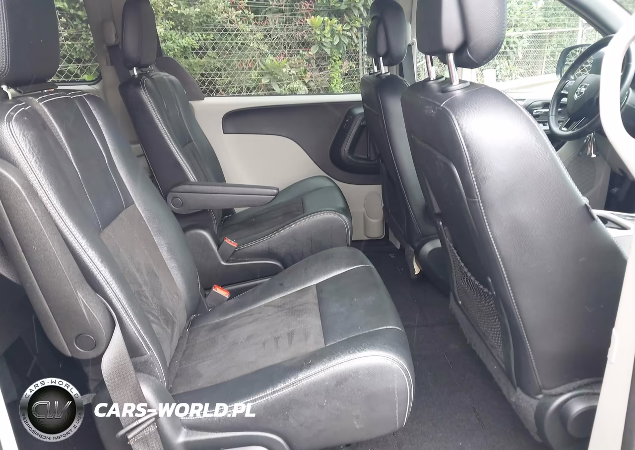 2019 Dodge Grand Caravan Sxt VIN:2C4RDGCG7KR546980 - 8