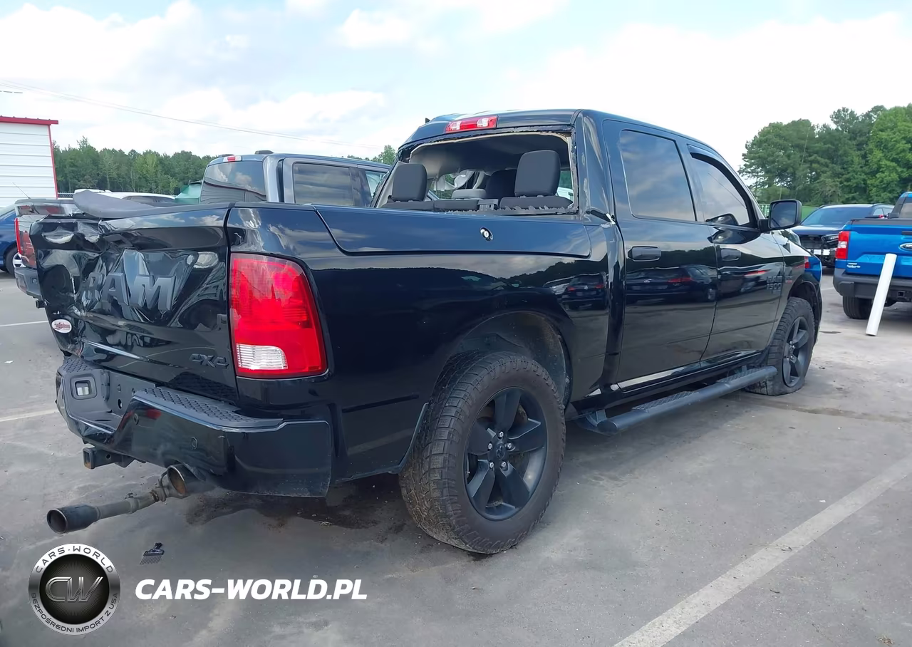 2022 Ram 1500 Classic Express 4X4 5'7 Box VIN:1C6RR7KT7NS153376 - 4
