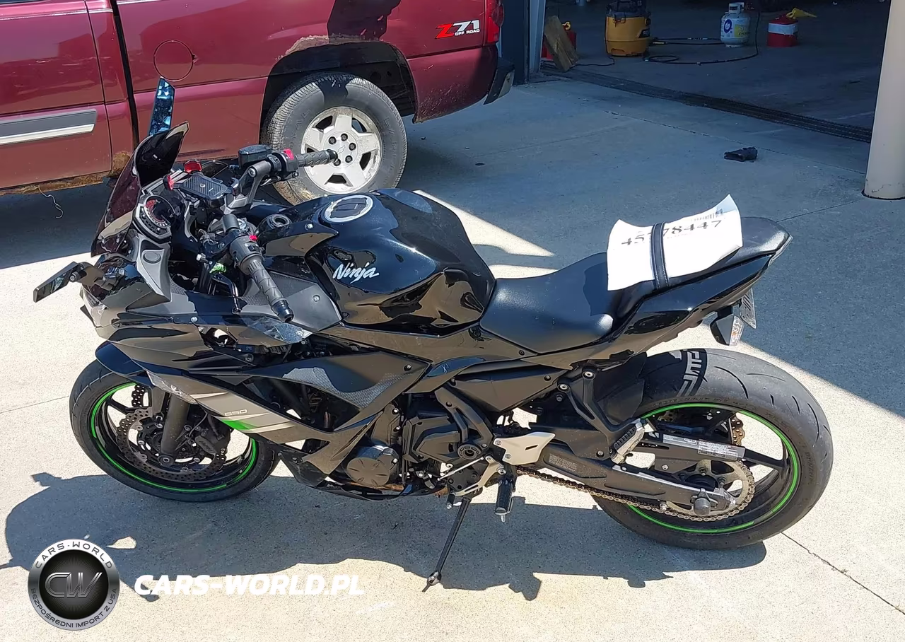 2019 Kawasaki Ex650 F VIN:JKAEXEK14KDA30745 - 13