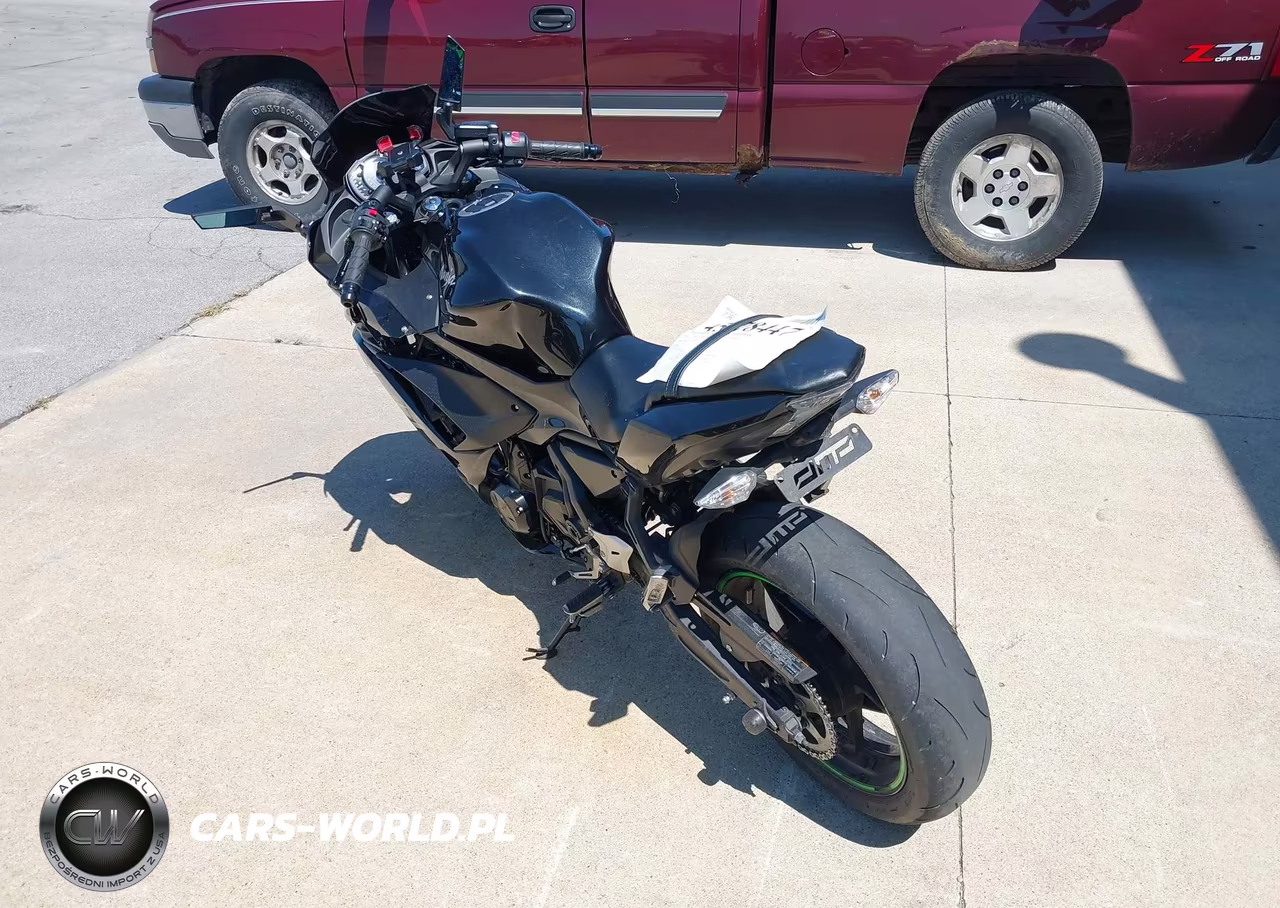 2019 Kawasaki Ex650 F VIN:JKAEXEK14KDA30745 - 3