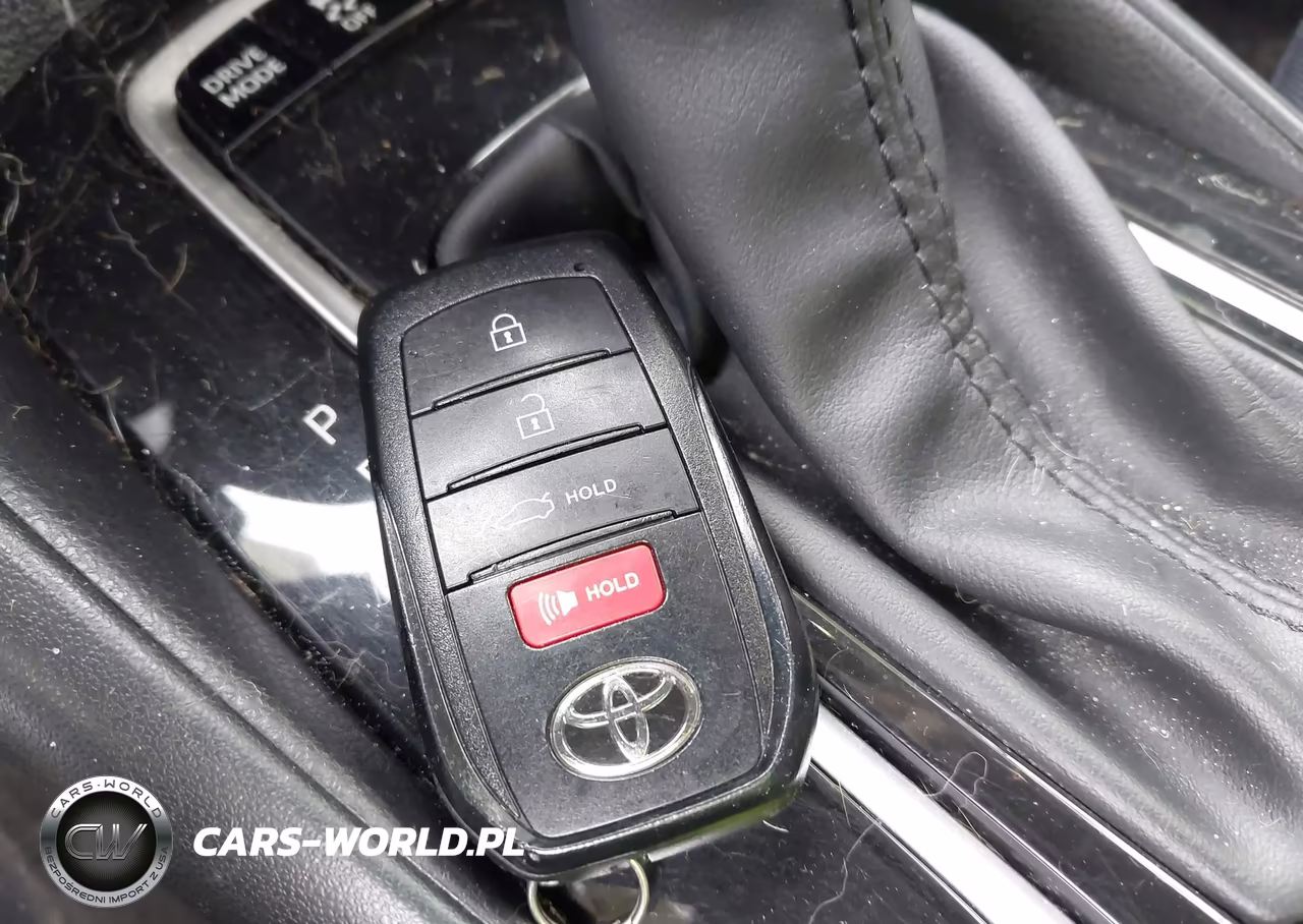 2024 Toyota Corolla Hybrid Le VIN:JTDBDMHE3R3010604 - 11