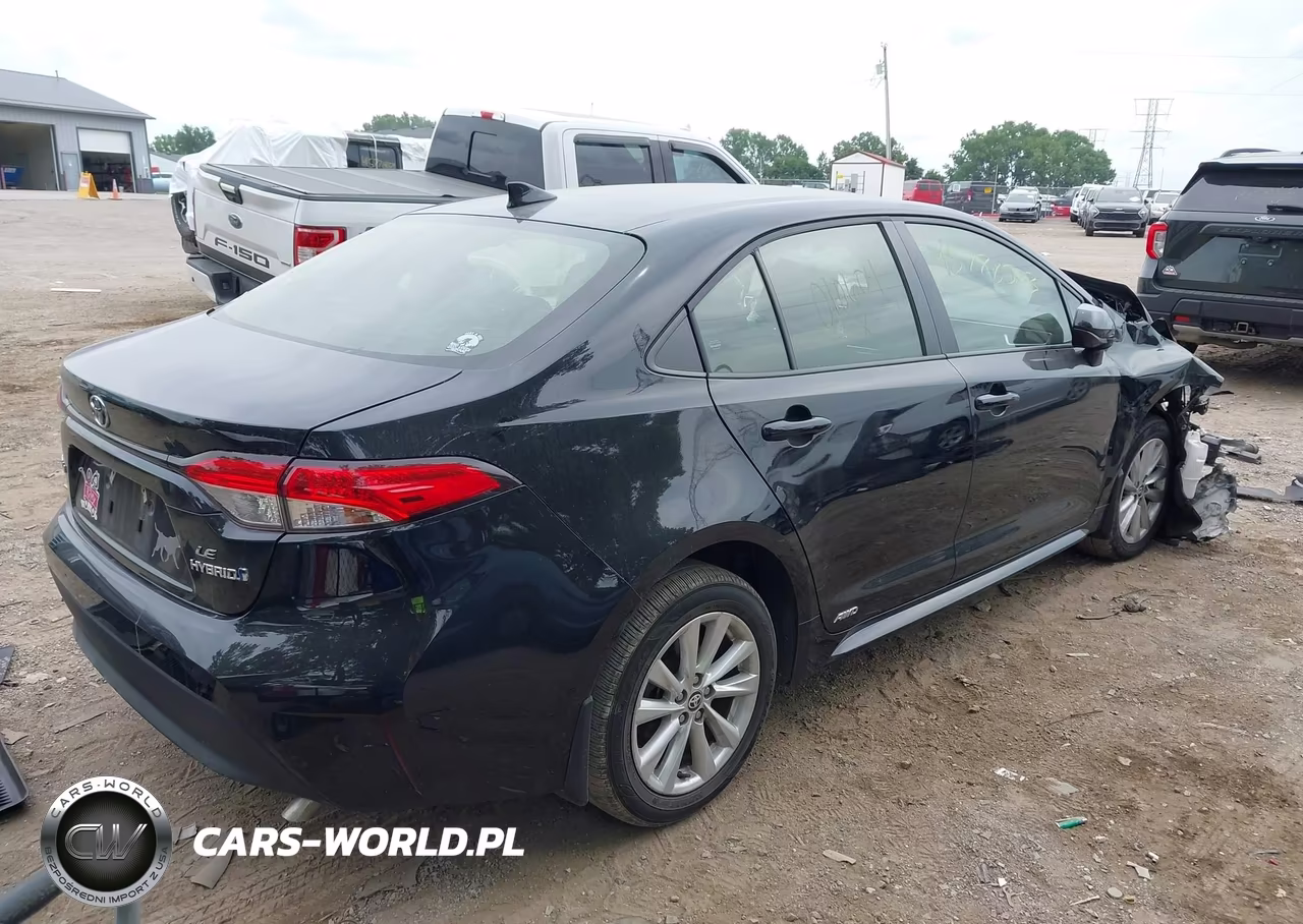 2024 Toyota Corolla Hybrid Le VIN:JTDBDMHE3R3010604 - 4