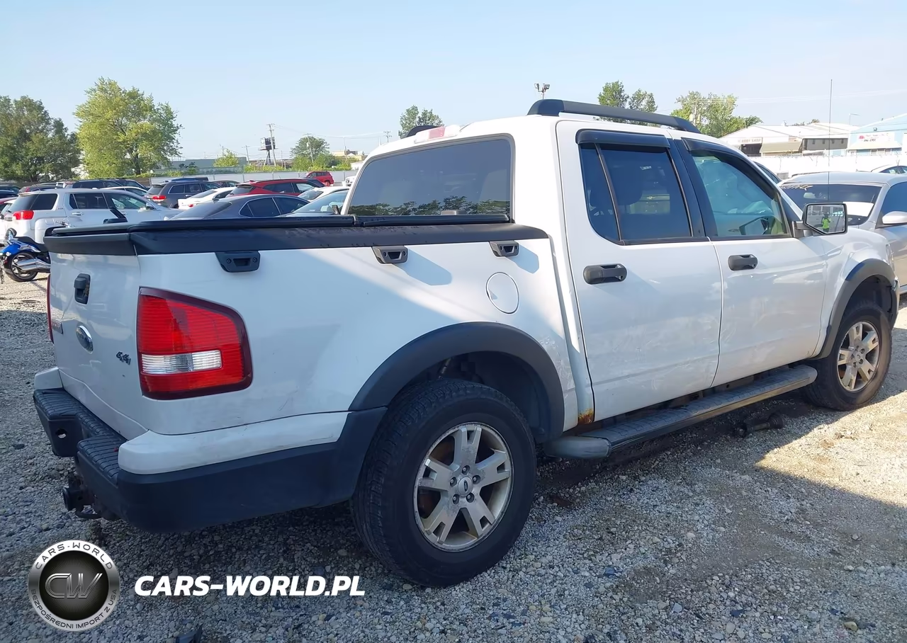 2007 Ford Explorer Sport Trac Xlt VIN:1FMEU51K17UA24894 - 4