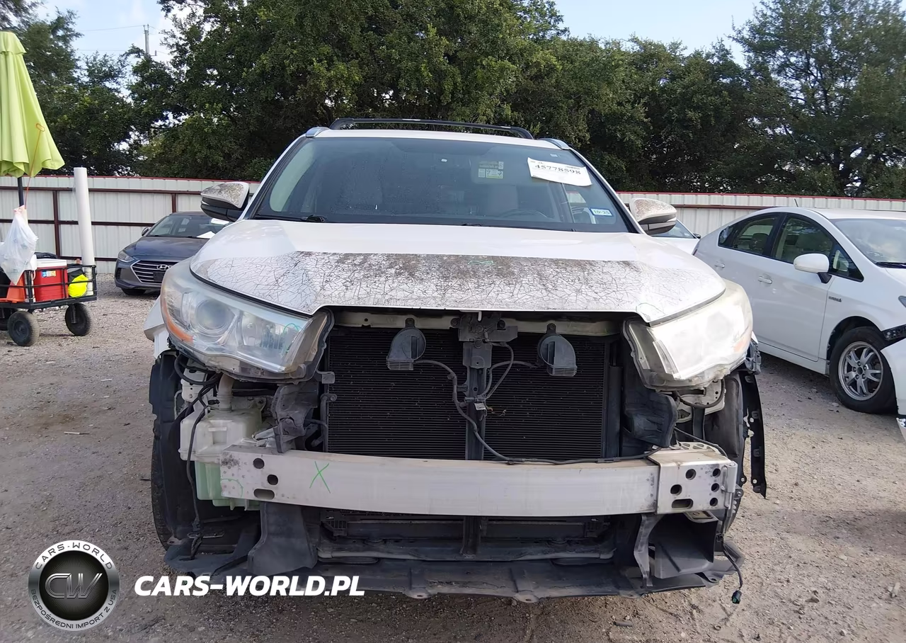 2014 Toyota Highlander Xle V6 VIN:5TDKKRFH5ES025467 - 13