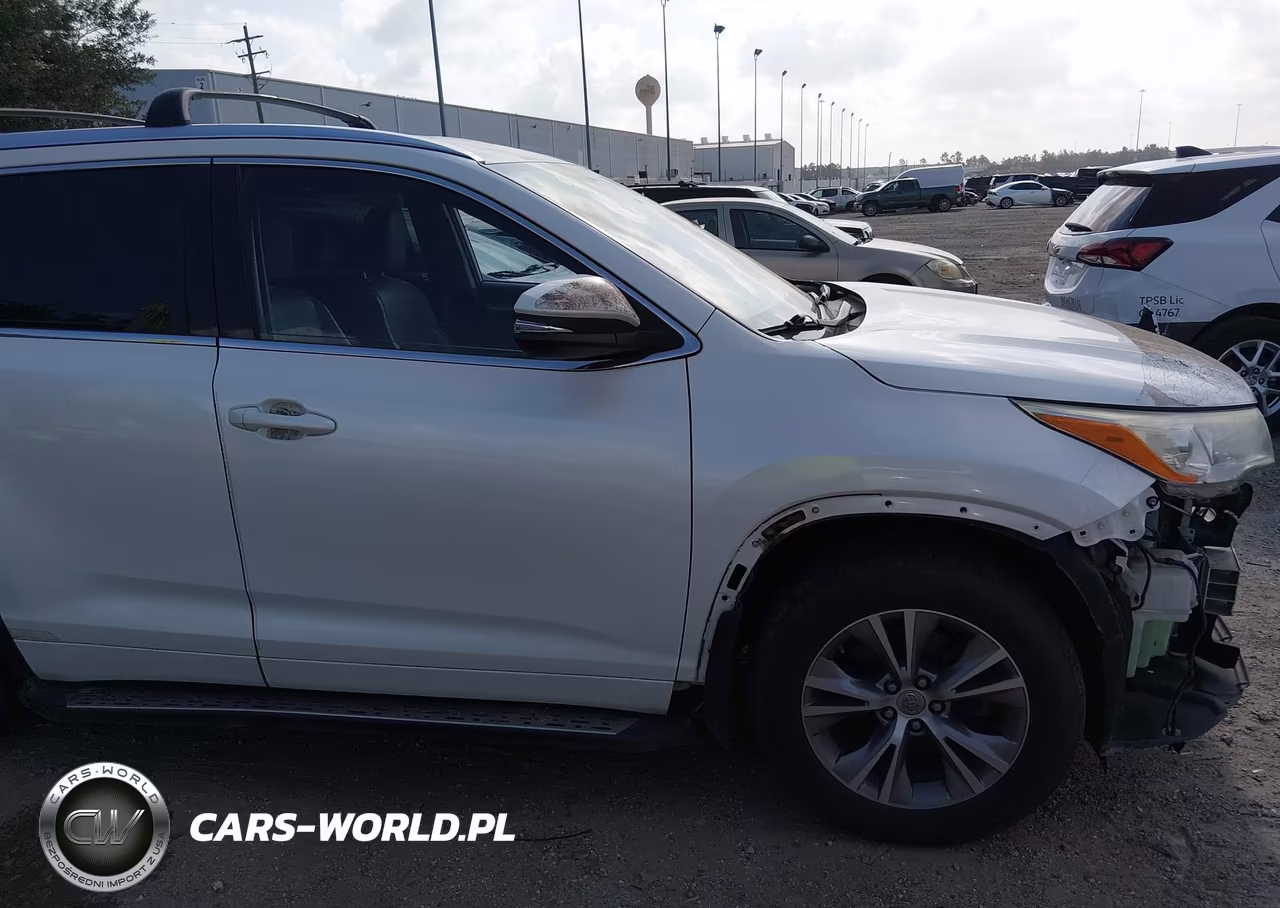 2014 Toyota Highlander Xle V6 VIN:5TDKKRFH5ES025467 - 14