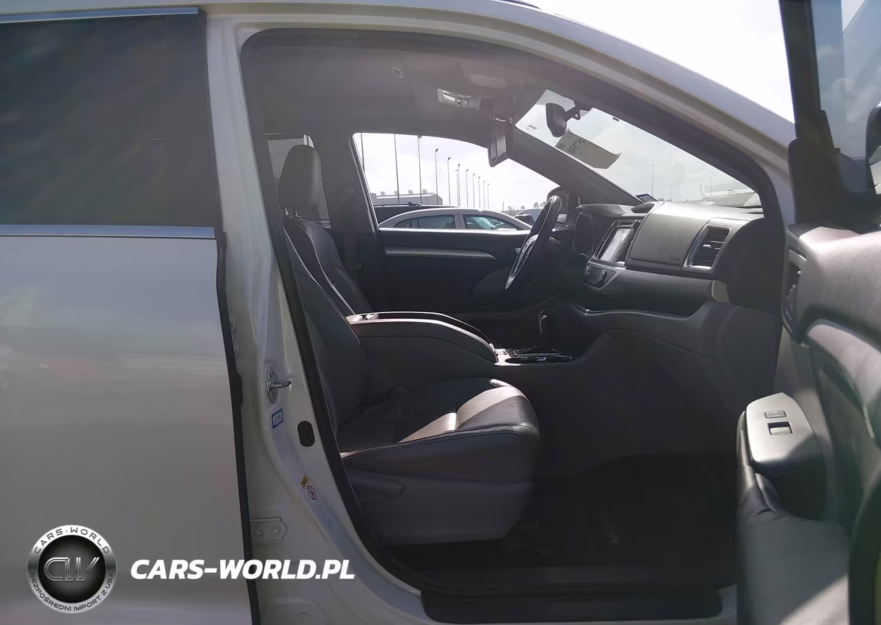 2014 Toyota Highlander Xle V6 VIN:5TDKKRFH5ES025467 - 5