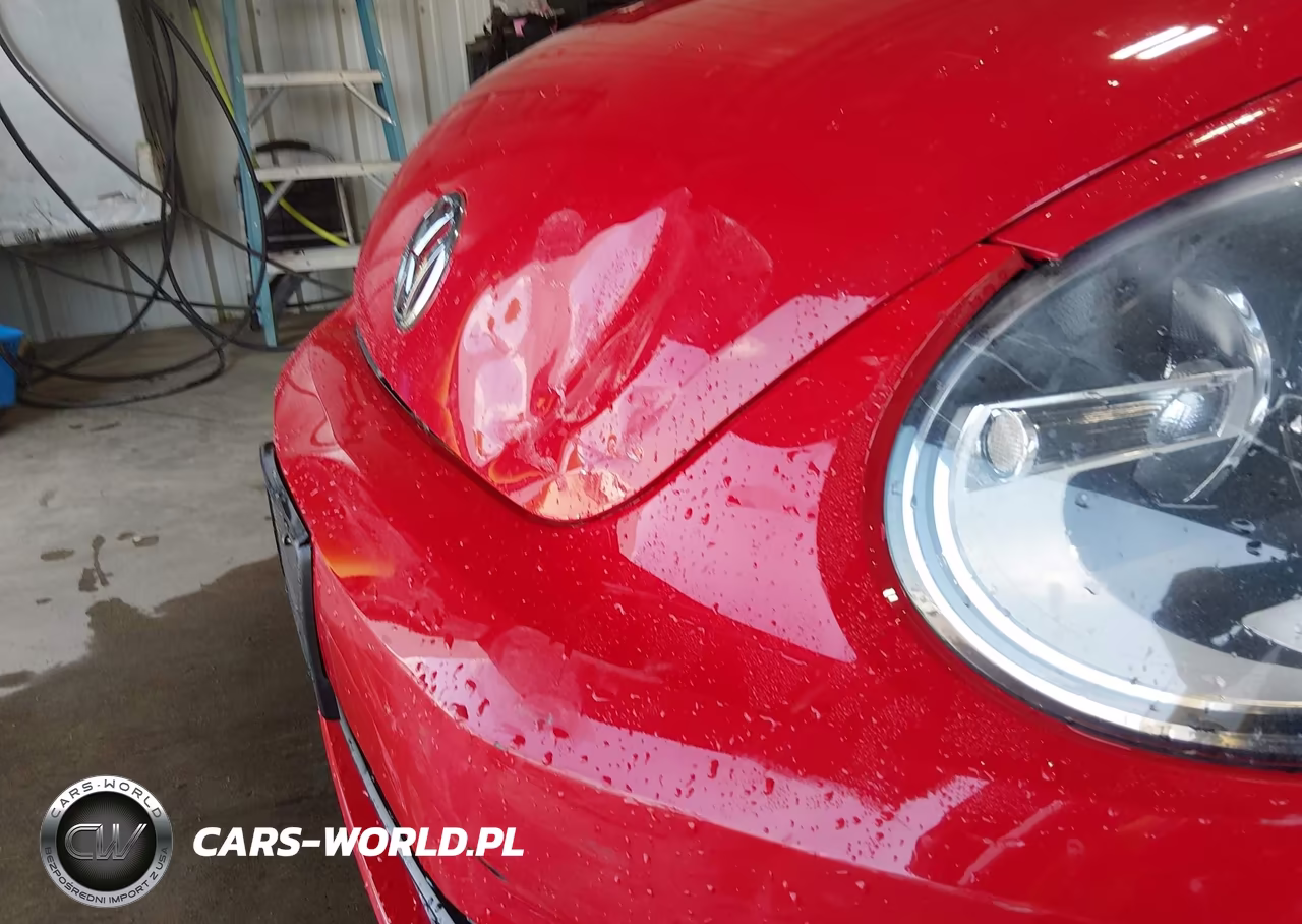 2014 Volkswagen Beetle 2.5L Entry VIN:3VWFP7AT2EM625573 - 18