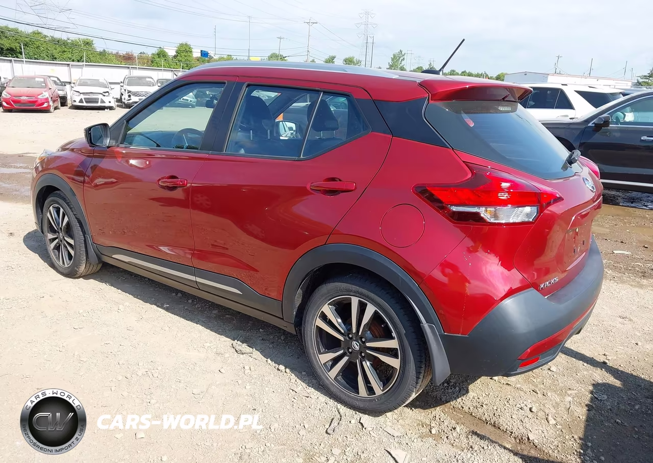 2018 Nissan Kicks Sr VIN:3N1CP5CU5JL514213 - 3