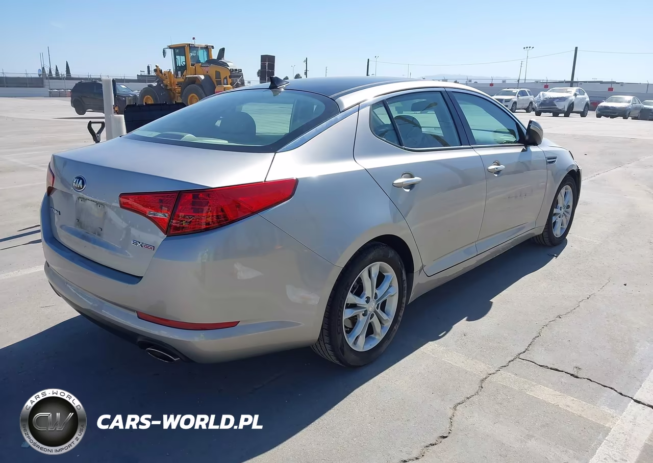 2013 Kia Optima Ex VIN:5XXGN4A75DG256075 - 4
