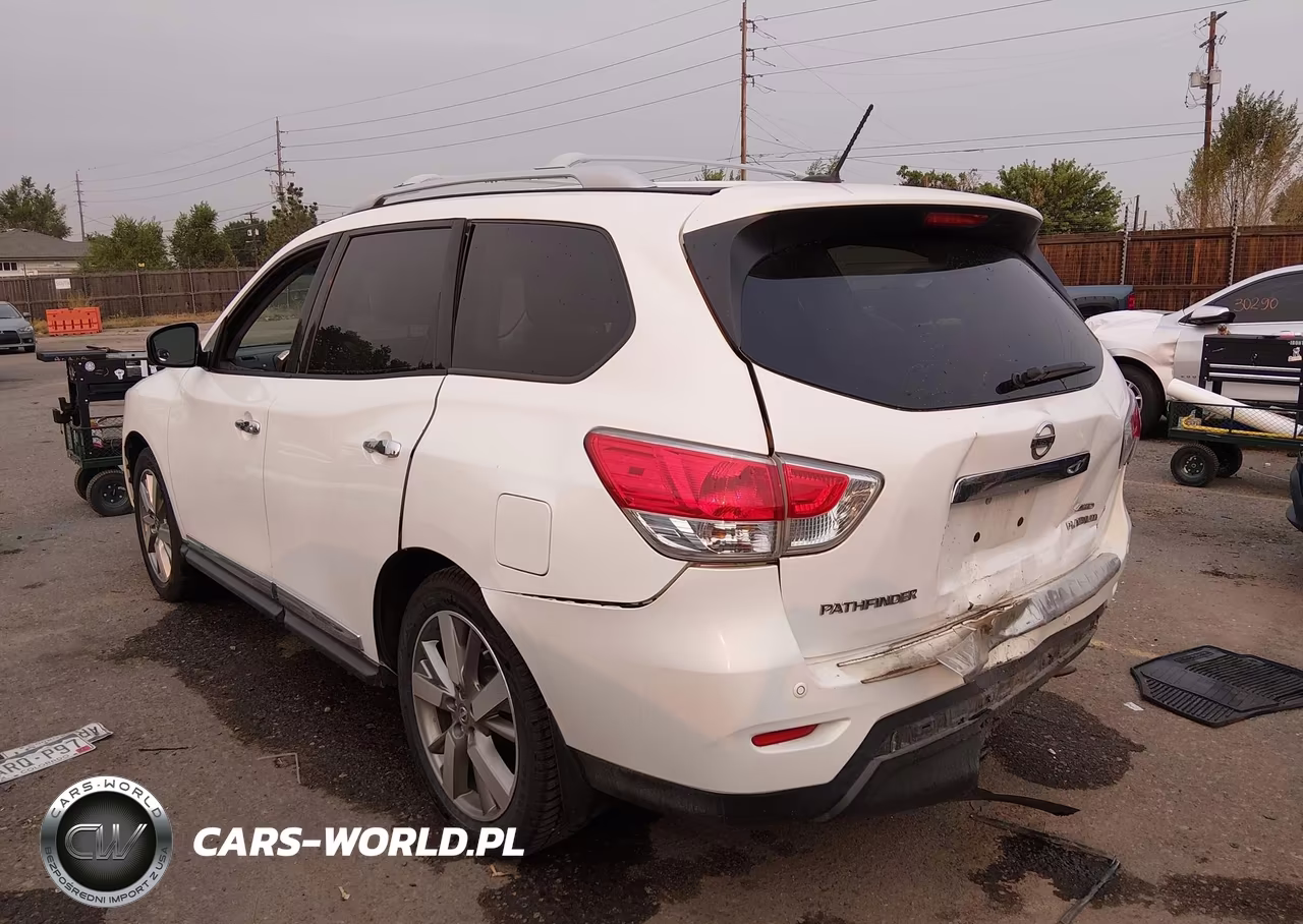 2013 Nissan Pathfinder Platinum VIN:5N1AR2MM2DC669969 - 3