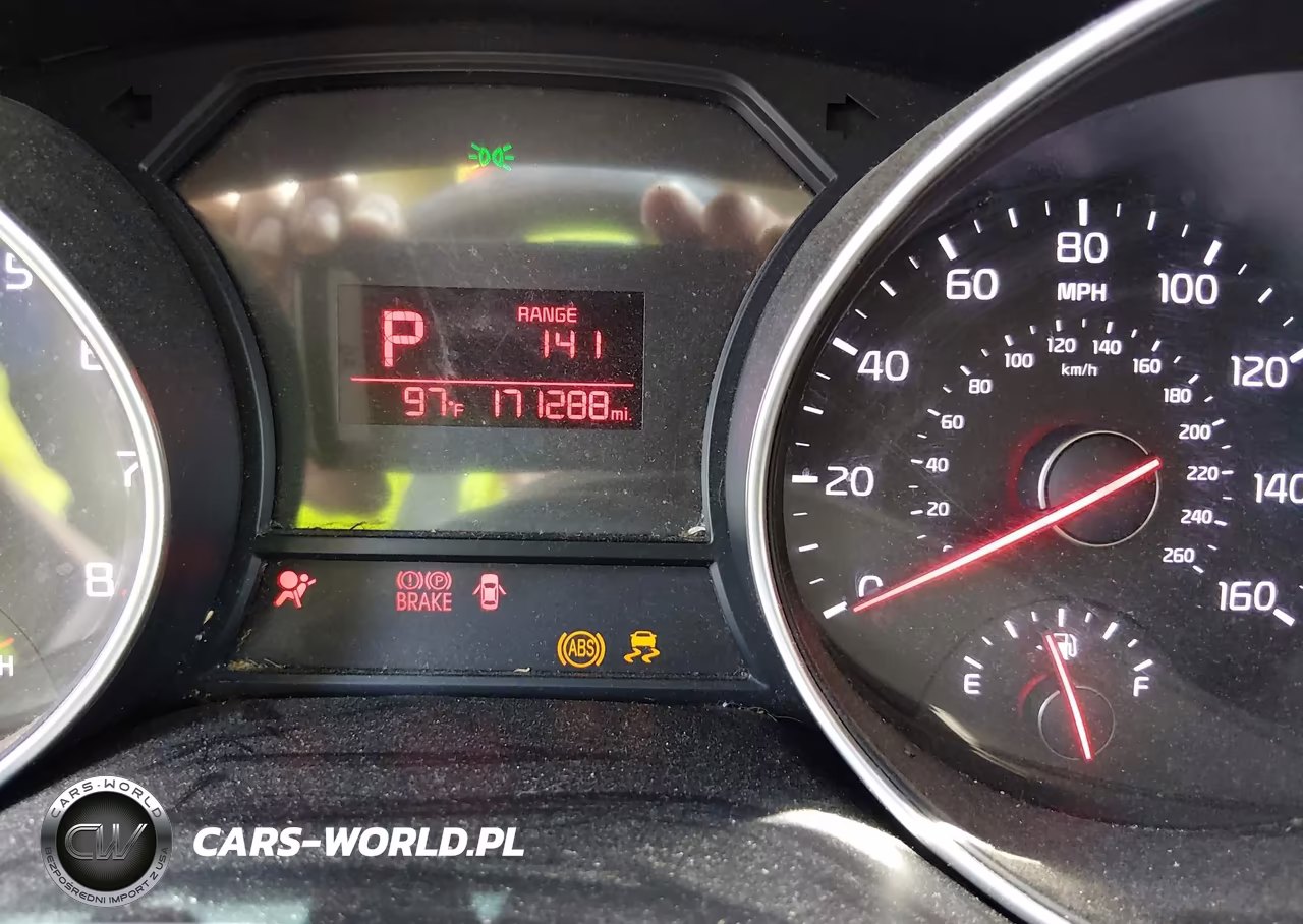 2015 Kia Sedona Lx VIN:KNDMB5C18F6020676 - 7
