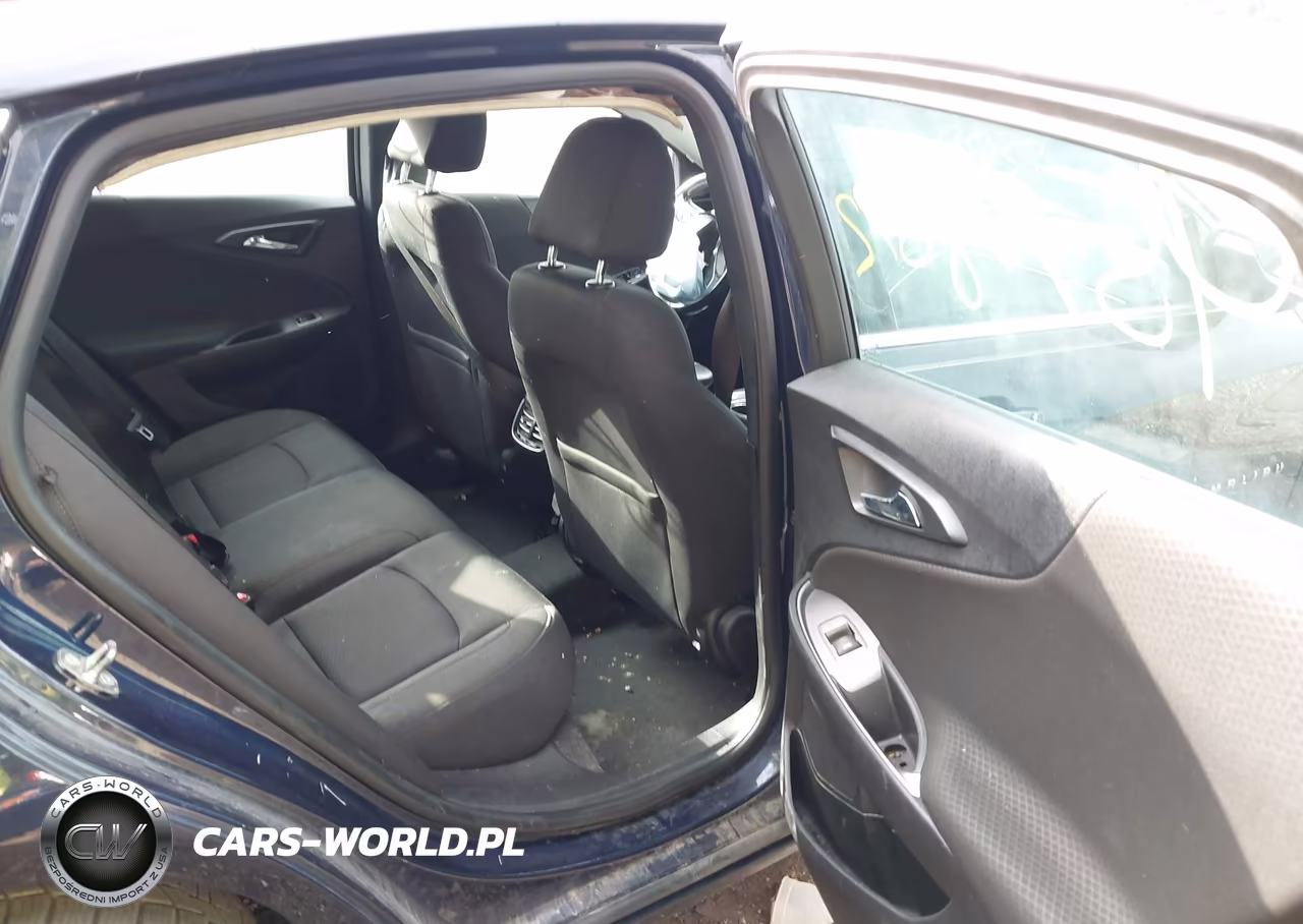 2018 Chevrolet Malibu Lt VIN:1G1ZD5ST9JF249937 - 8