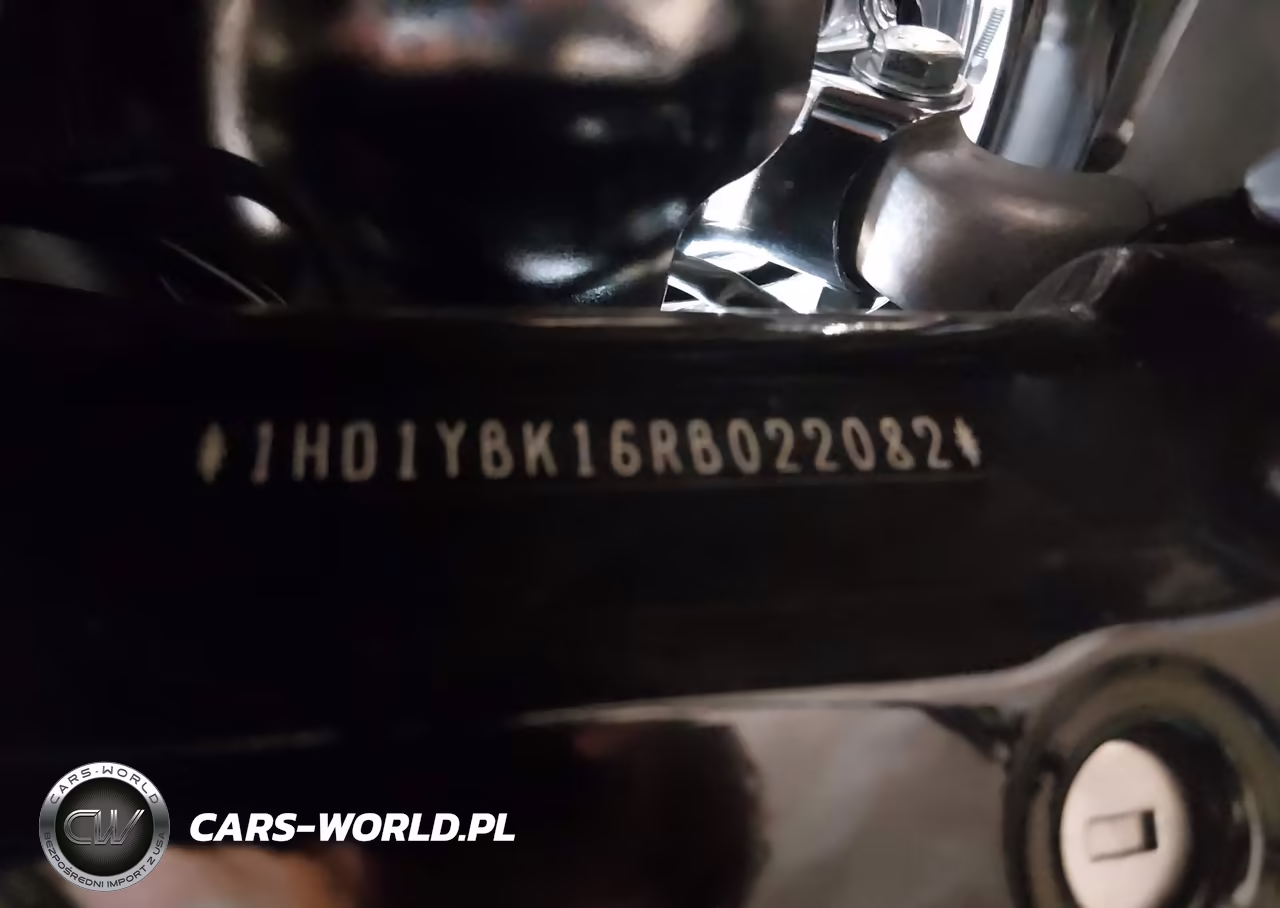 2024 Harley-Davidson Flhcs VIN:1HD1YBK16RB022082 - 10