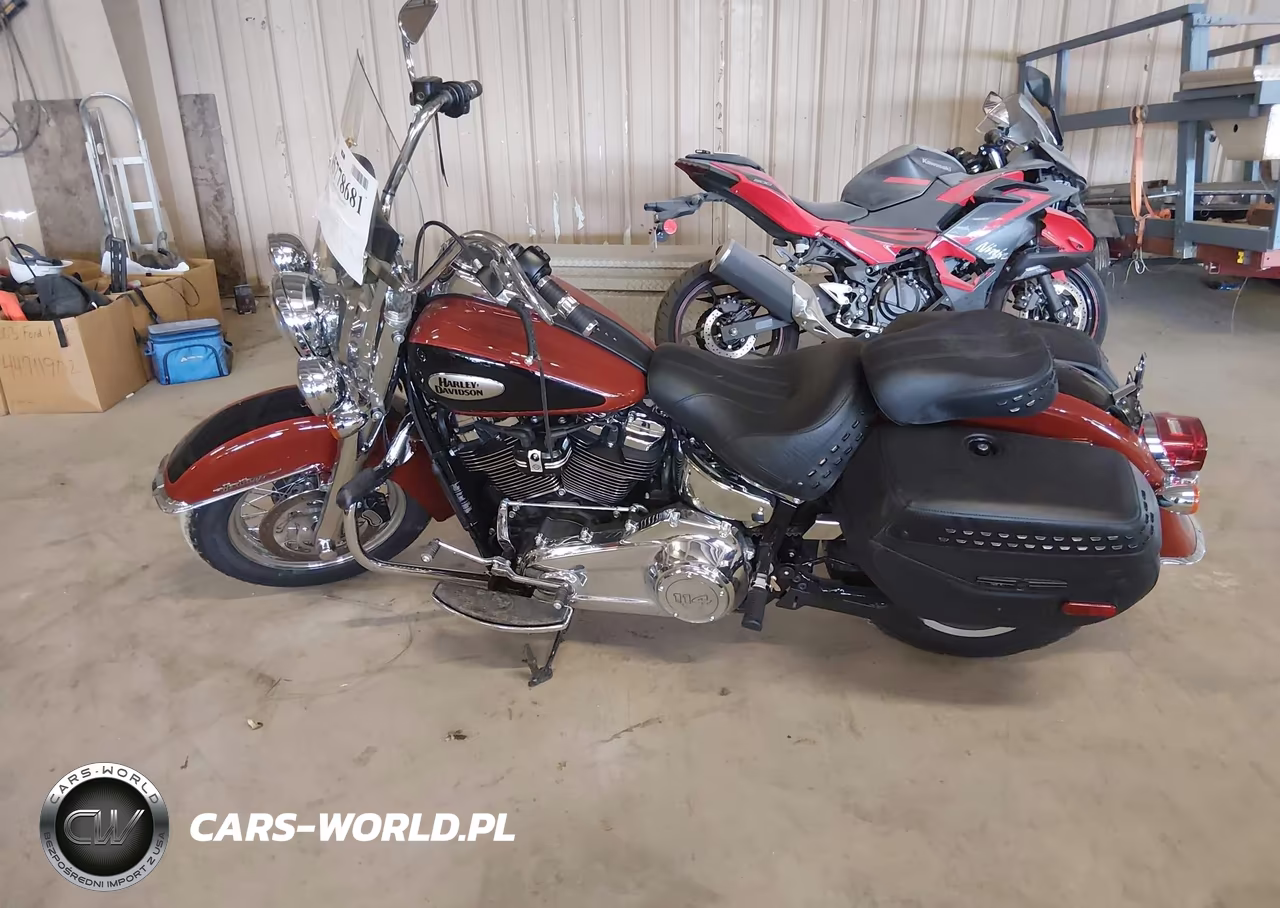 2024 Harley-Davidson Flhcs VIN:1HD1YBK16RB022082 - 13