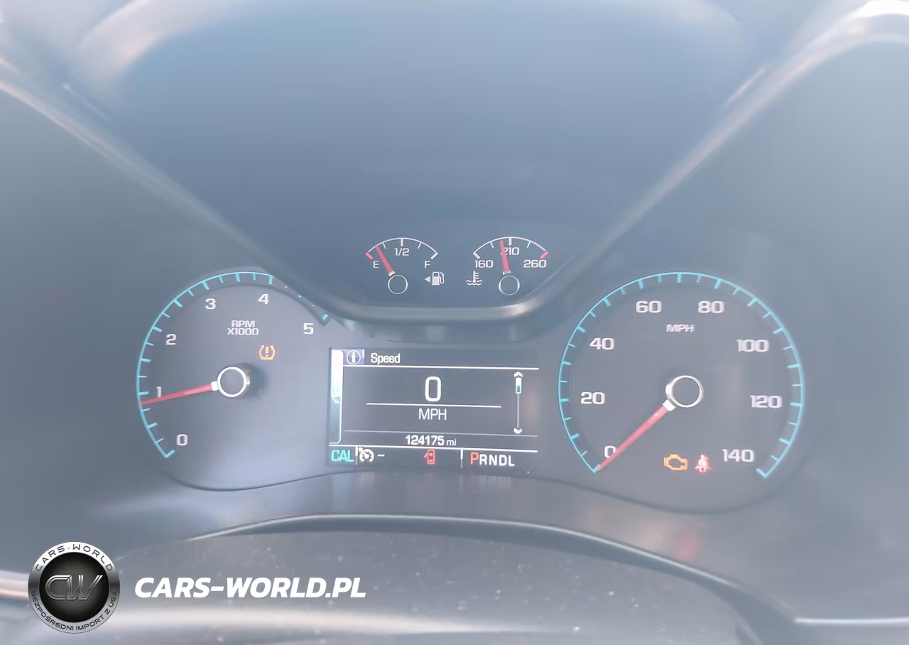 2018 Chevrolet Colorado Z71 VIN:1GCPTDE18J1128044 - 15