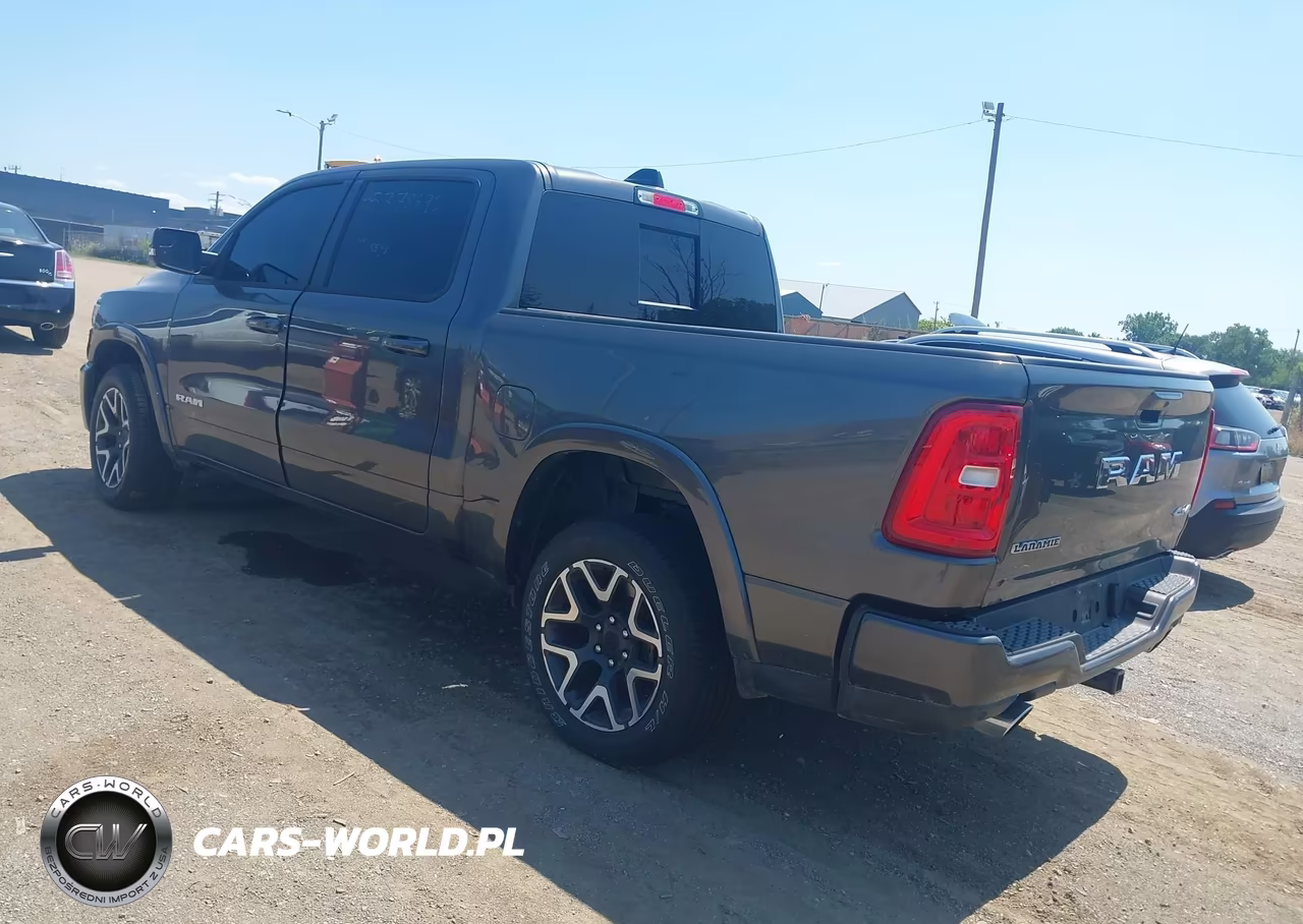 2026 Ram 1500 Laramie 4X4 5'7 Box VIN:1C6SRFJP7TN157715 - 3