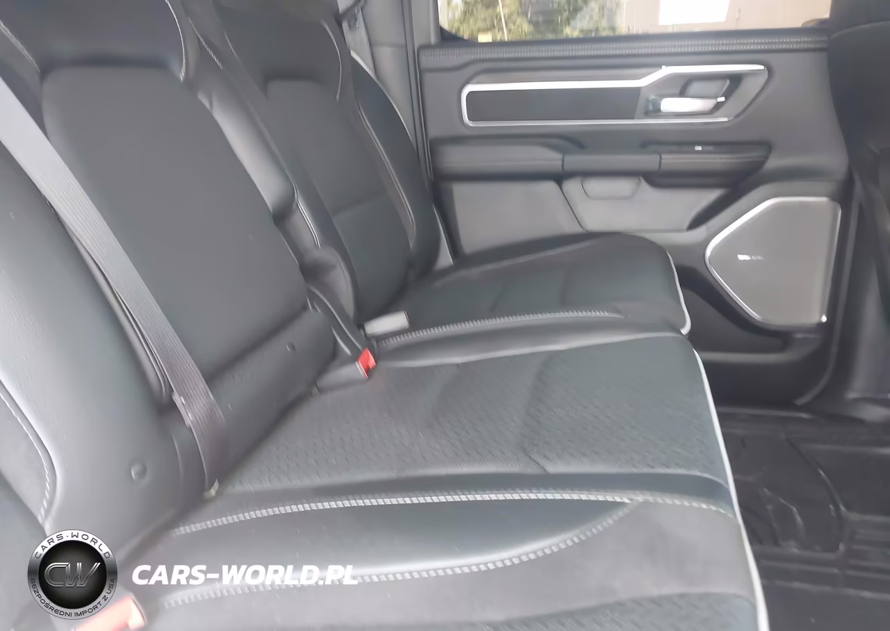 2026 Ram 1500 Laramie 4X4 5'7 Box VIN:1C6SRFJP7TN157715 - 8