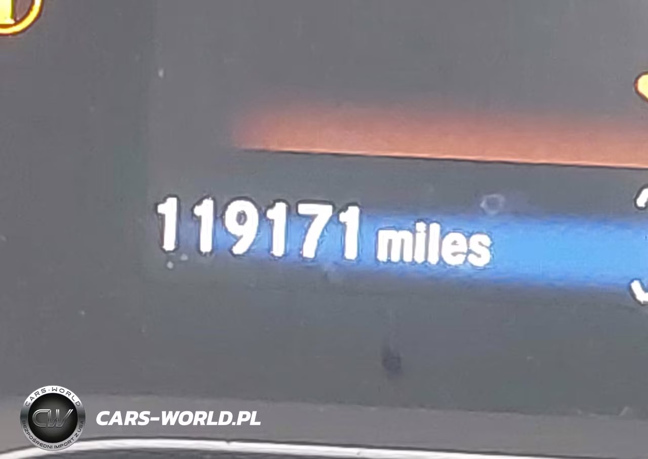 2018 Honda Pilot Lx VIN:5FNYF6H16JB052706 - 16