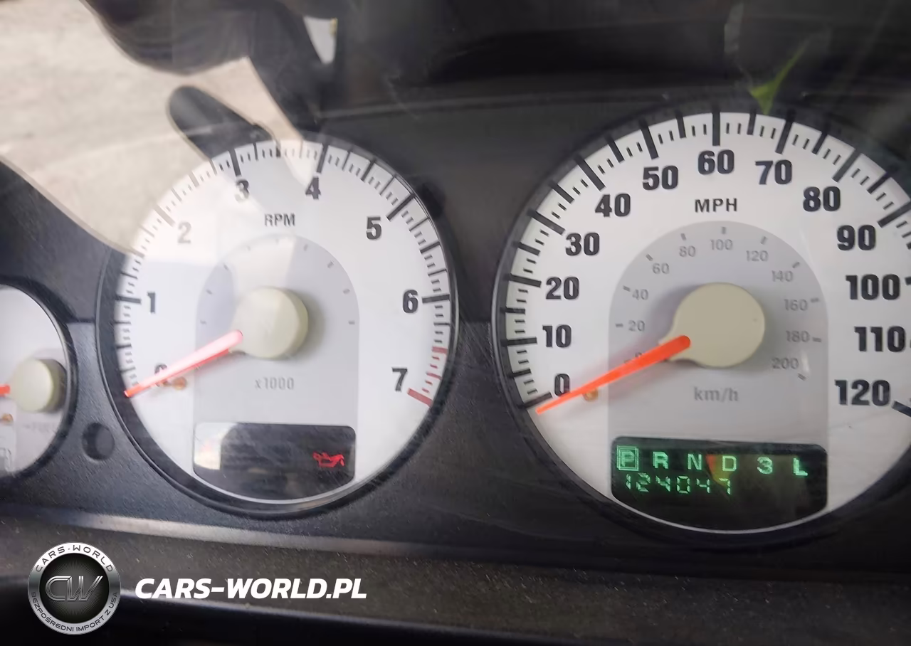 2005 Chrysler Sebring Gtc VIN:1C3EL75R75N660676 - 7