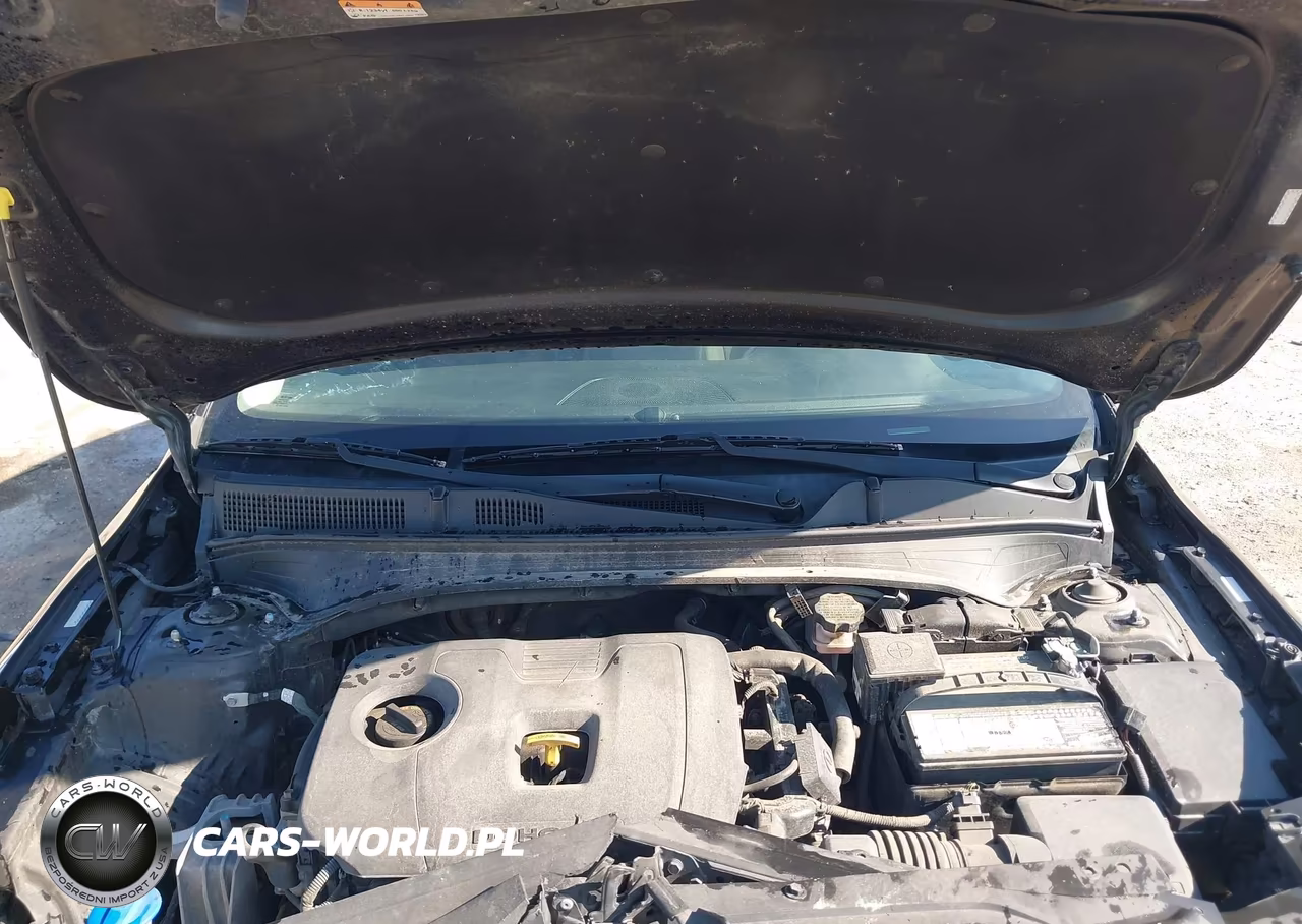 2019 Kia Forte Lxs VIN:3KPF24AD0KE123014 - 10