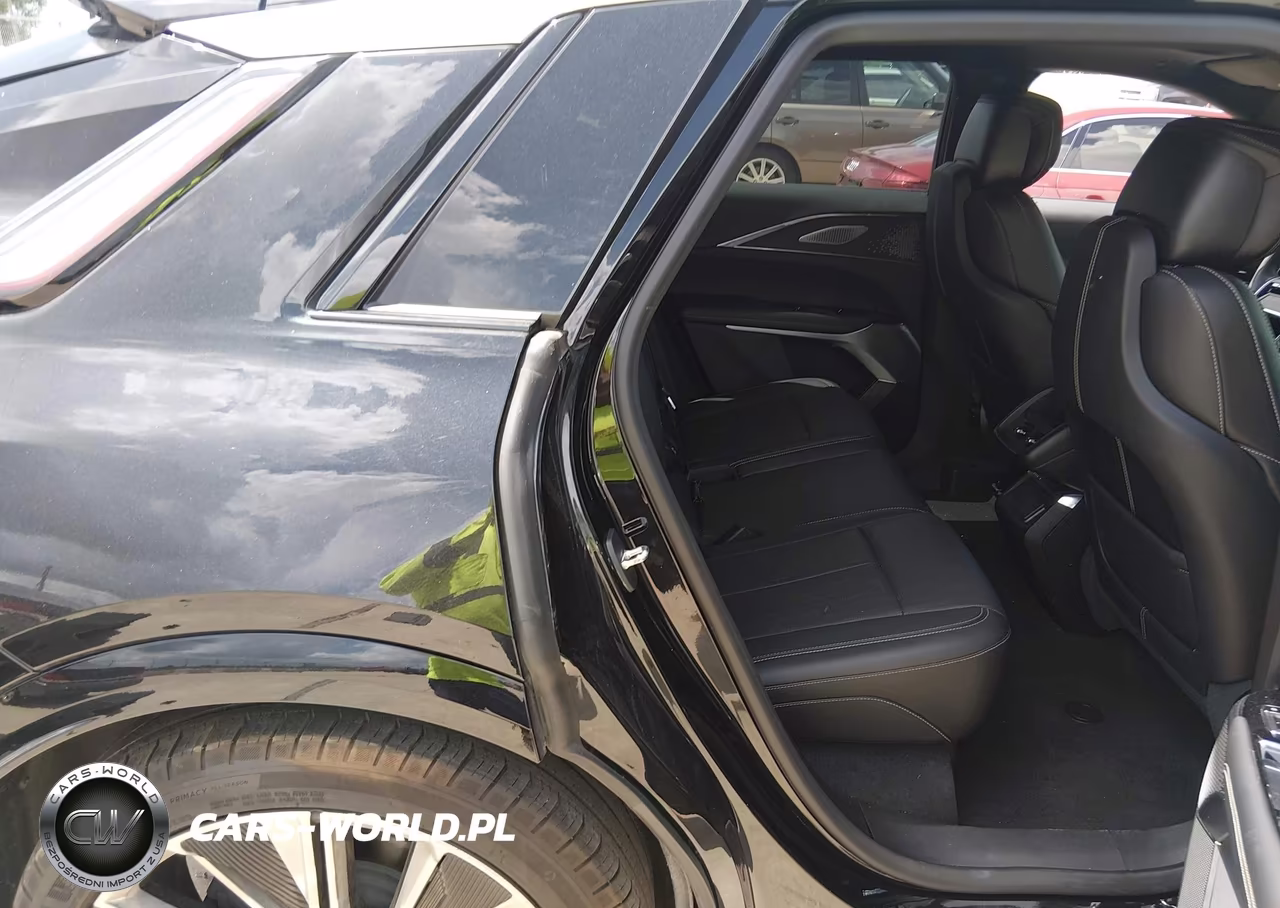 2023 Cadillac Lyriq Rwd Luxury VIN:1GYKPMRKXPZ000345 - 8