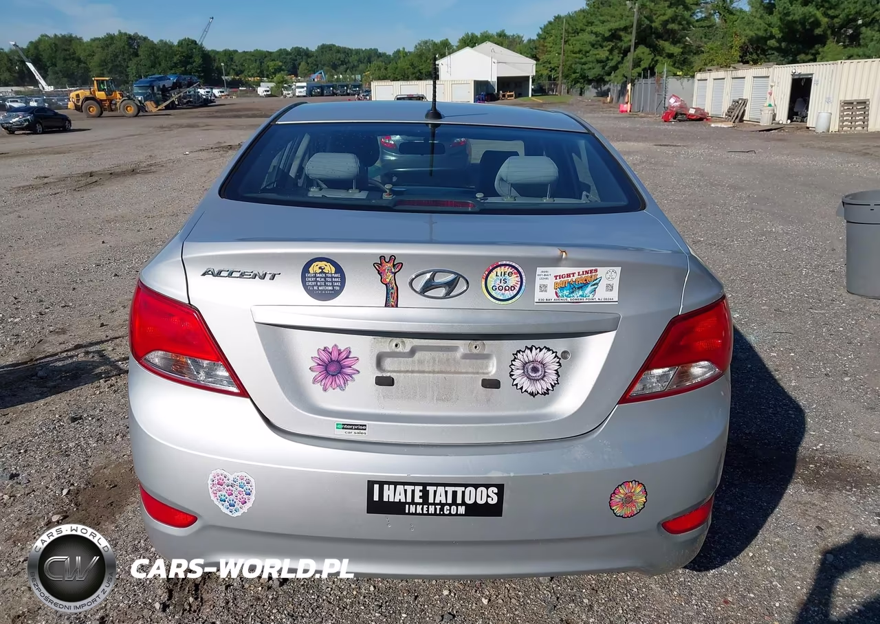 2016 Hyundai Accent Se VIN:KMHCT4AE4GU011832 - 16