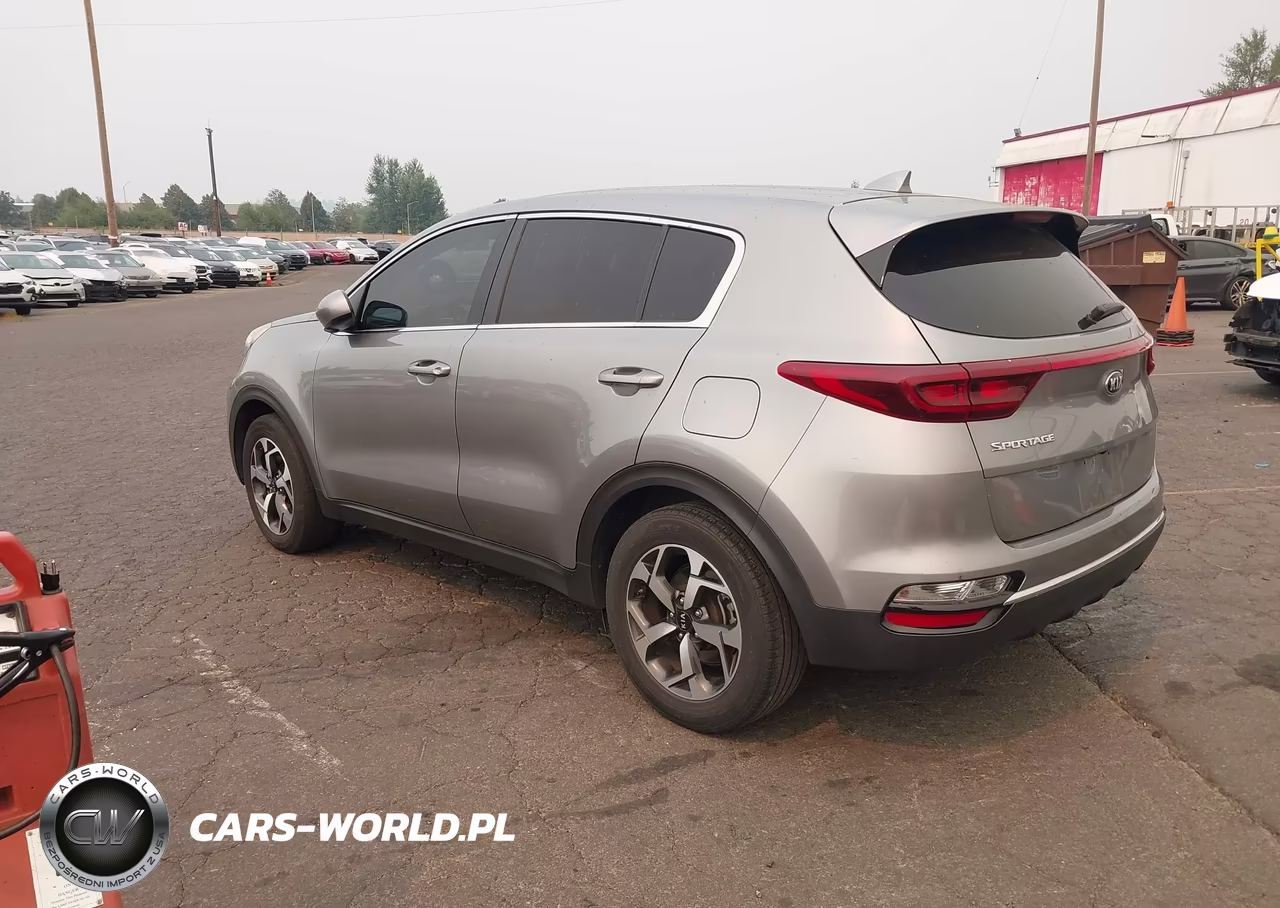 2021 Kia Sportage Lx VIN:KNDPM3AC5M7928056 - 3