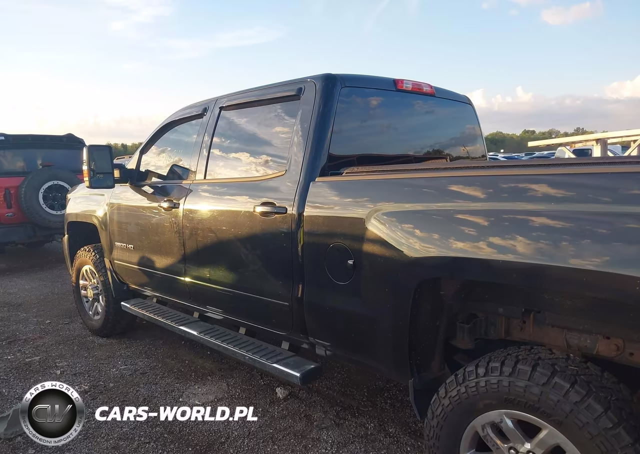 2018 Chevrolet Silverado 3500Hd Lt VIN:1GC4KZCY2JF181330 - 14