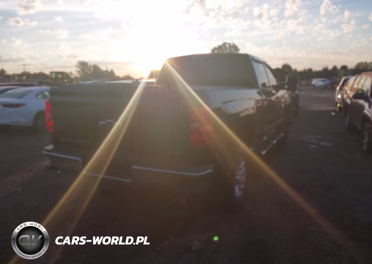 2018 Chevrolet Silverado 3500Hd Lt VIN:1GC4KZCY2JF181330 - 15