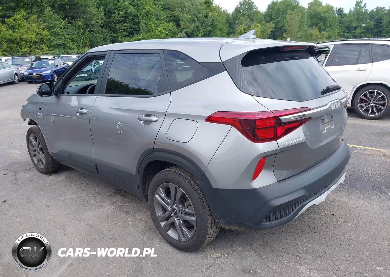 2023 Kia Seltos Lx VIN:KNDEPCAA6P7426237 - 3