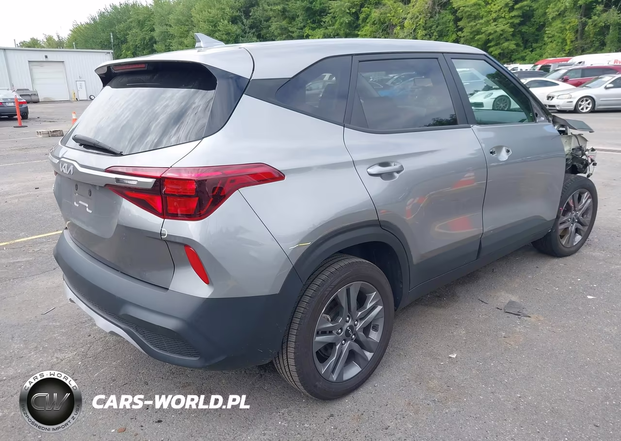 2023 Kia Seltos Lx VIN:KNDEPCAA6P7426237 - 4