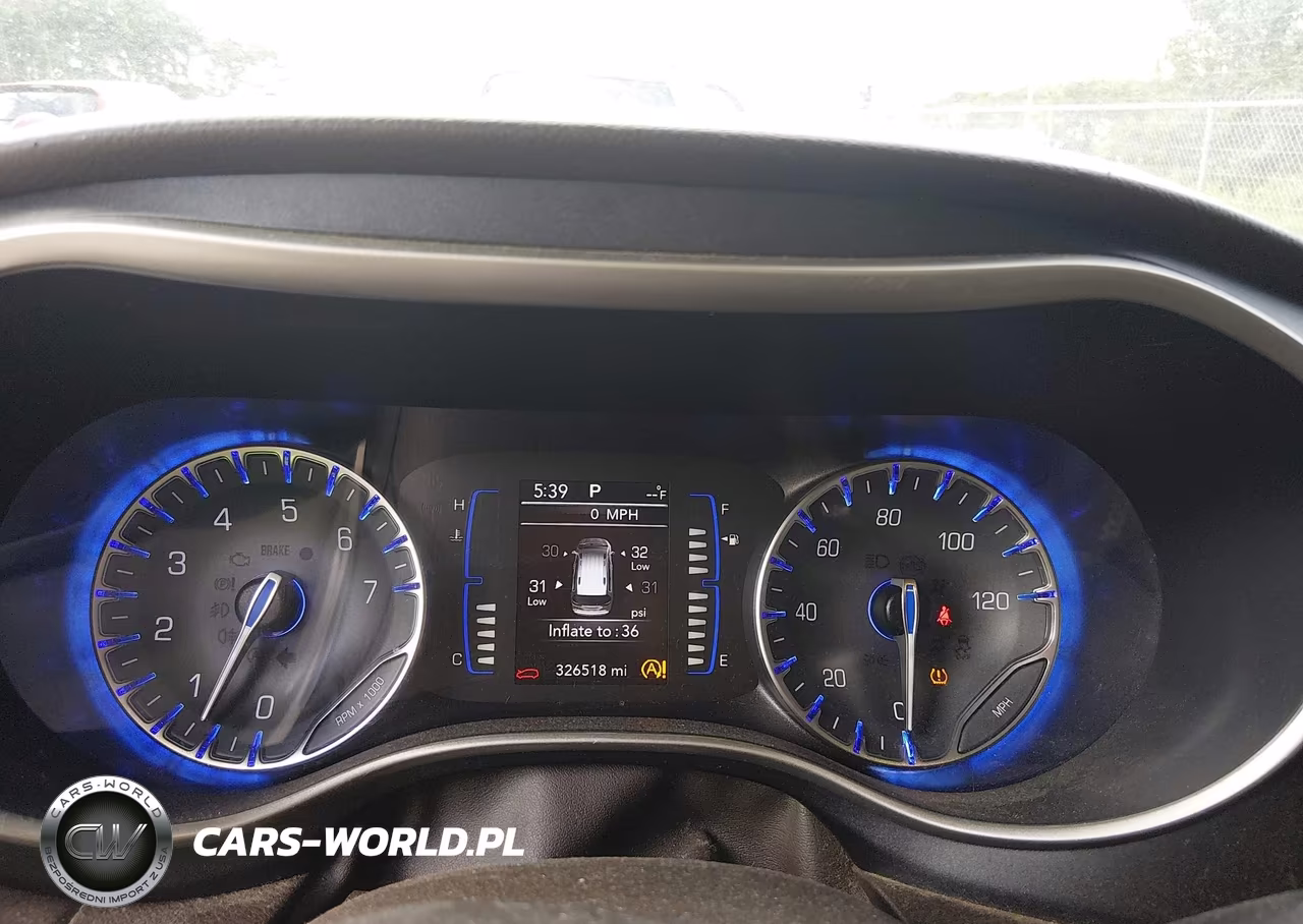 2020 Chrysler Pacifica Touring L VIN:2C4RC1BG2LR140091 - 7