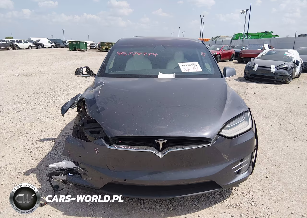 2020 Tesla Model X Long Range Dual Motor All-Wheel Drive-Long Range Plus Dual Motor All-Wheel Drive VIN:5YJXCBE27LF239014 - 13