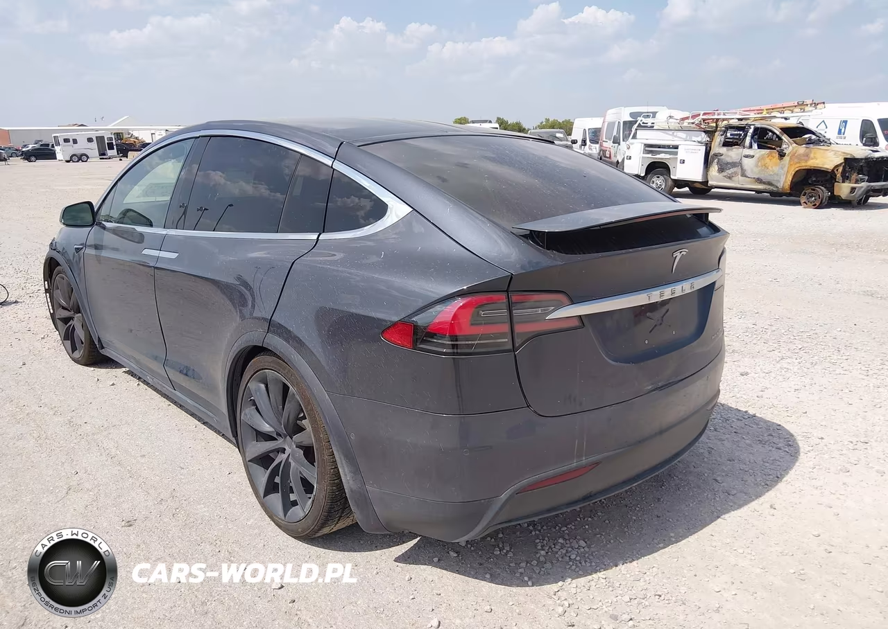 2020 Tesla Model X Long Range Dual Motor All-Wheel Drive-Long Range Plus Dual Motor All-Wheel Drive VIN:5YJXCBE27LF239014 - 3
