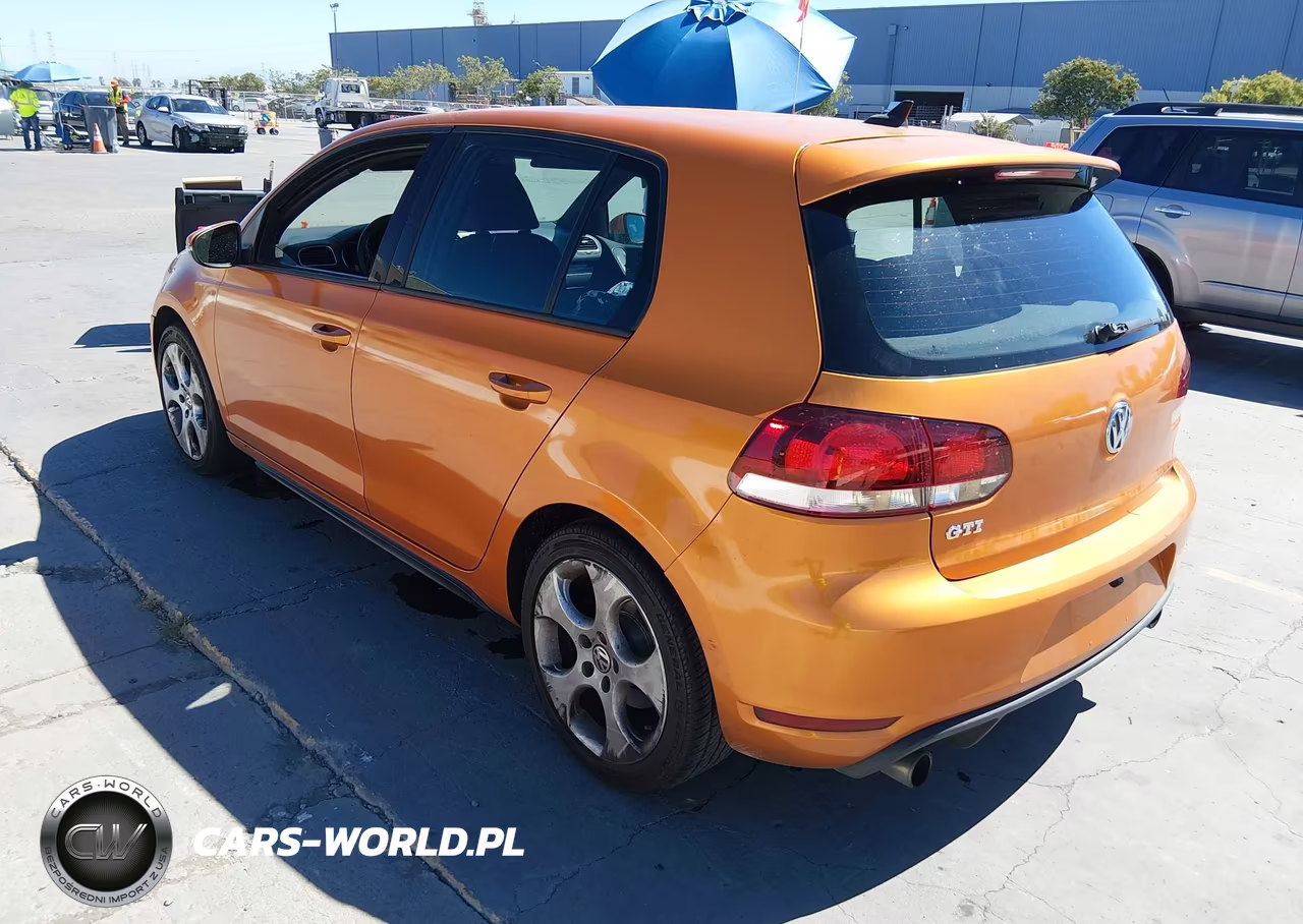 2010 Volkswagen Gti 4-Door VIN:WVWGV7AJ7AW313724 - 3
