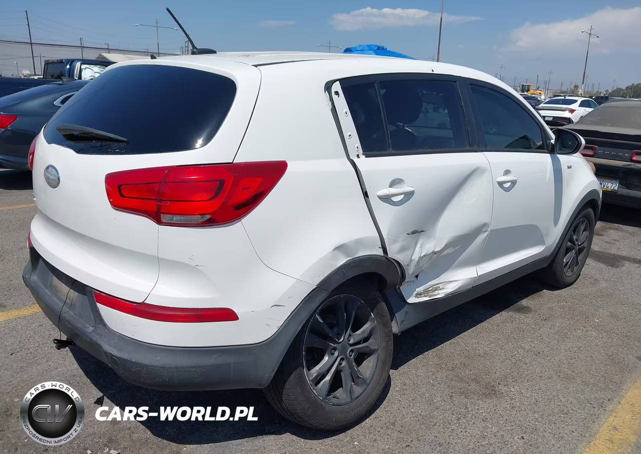 2014 Kia Sportage Lx VIN:KNDPBCAC4E7618116 - 4