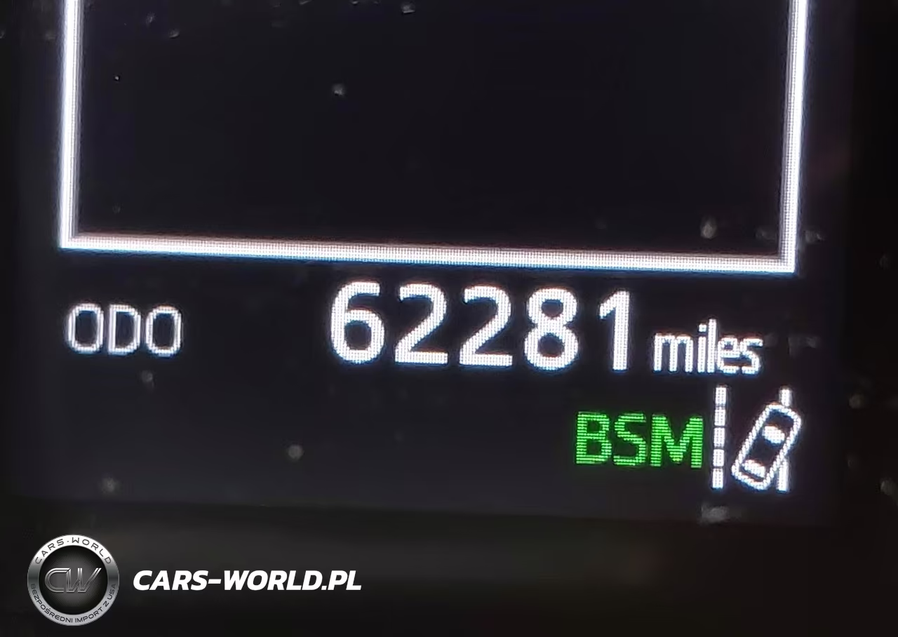 2018 Toyota Camry Le VIN:4T1B11HK7JU519621 - 16