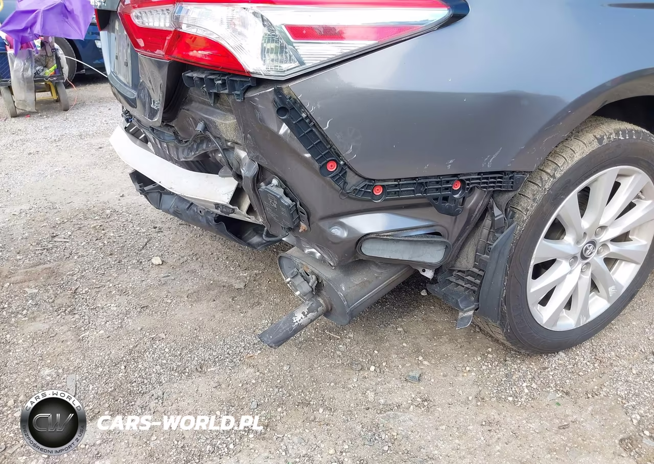 2018 Toyota Camry Le VIN:4T1B11HK7JU519621 - 20