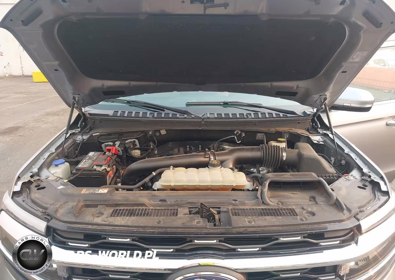 2022 Ford Expedition Limited VIN:1FMJU2AT2NEA52572 - 10