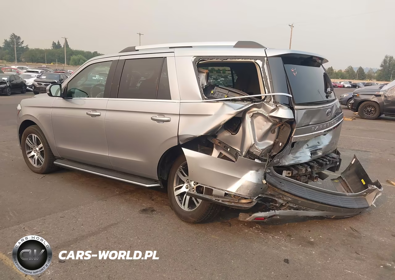 2022 Ford Expedition Limited VIN:1FMJU2AT2NEA52572 - 3