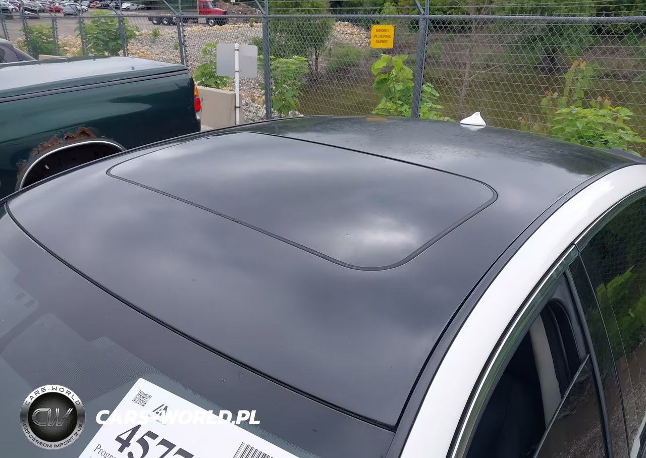 2015 Infiniti Q50 VIN:JN1BV7AR1FM423870 - 14