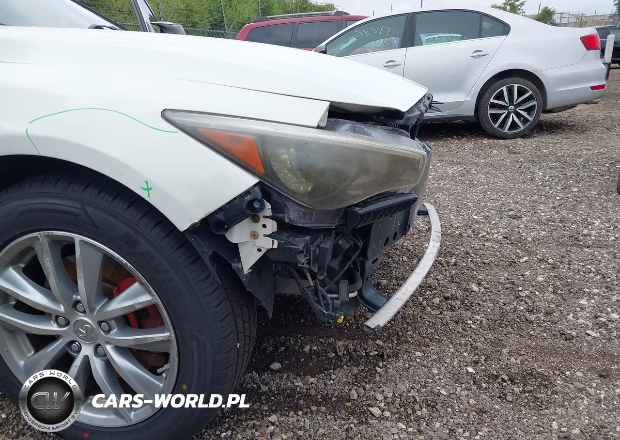 2015 Infiniti Q50 VIN:JN1BV7AR1FM423870 - 16