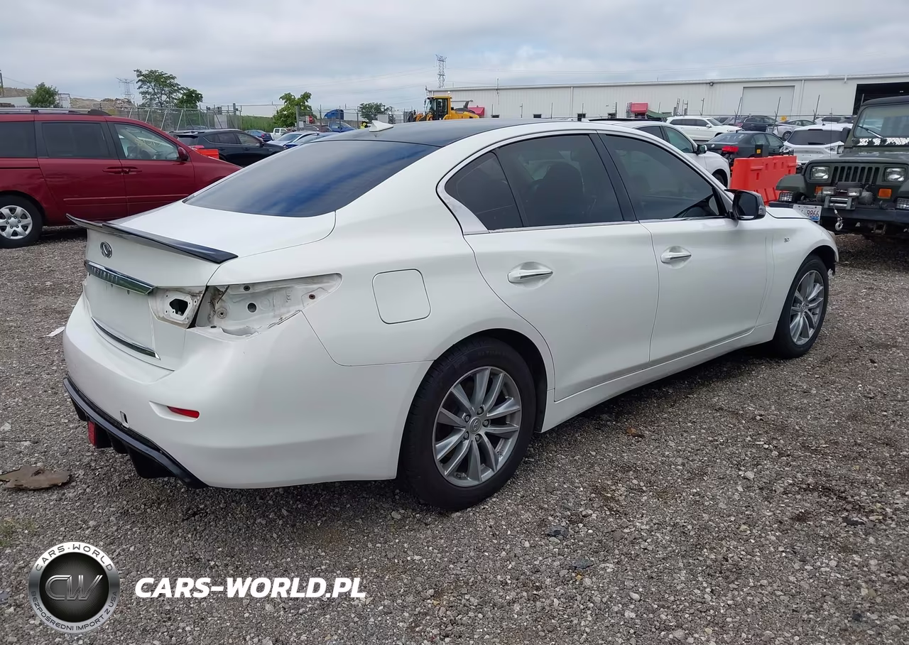 2015 Infiniti Q50 VIN:JN1BV7AR1FM423870 - 4