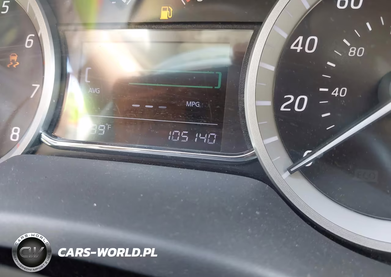 2015 Nissan Sentra Sr VIN:3N1AB7AP2FY289208 - 11