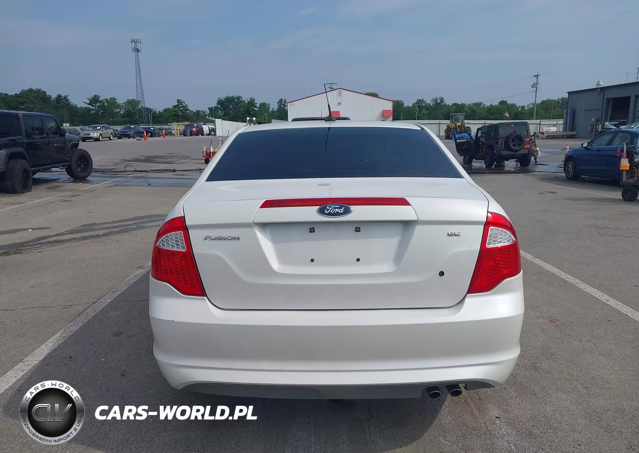 2011 Ford Fusion Se VIN:3FAHP0HA5BR266165 - 16