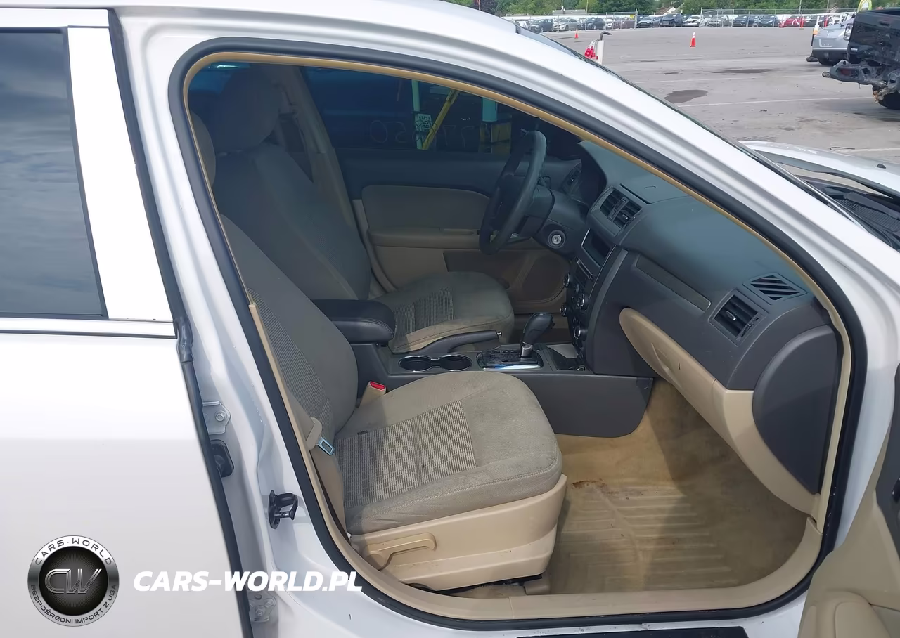 2011 Ford Fusion Se VIN:3FAHP0HA5BR266165 - 5